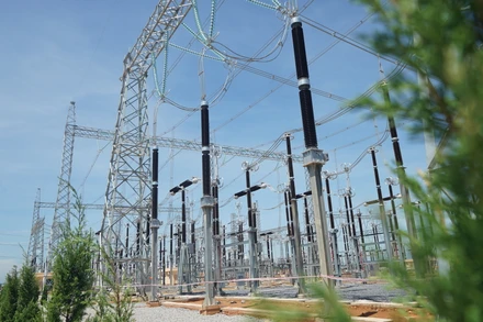 Toàn cảnh Trạm biến áp 500kV Thanh Hóa.