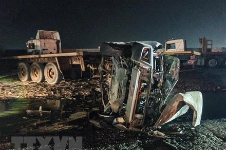 Hiện trường 1 vụ đánh bom xe. (Ảnh minh họa: AFP/TTXVN)