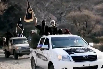 Các tay súng Al Qaeda ở bán đảo Arab (AQAP) tại một địa điểm bí mật ở Yemen. (Ảnh: AFP/TTXVN)
