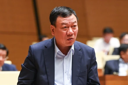 Tổng Thanh tra Chính phủ Đoàn Hồng Phong phát biểu giải trình, làm rõ một số vấn đề đại biểu Quốc hội nêu. (Ảnh: DUY LINH)