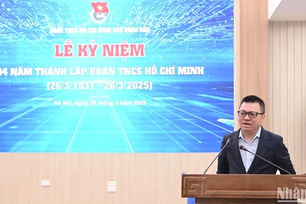 Đồng chí Lê Quốc Minh phát biểu tại lễ kỷ niệm. (Ảnh: BÙI GIANG)