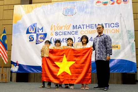 Bốn học sinh của Trường Tiểu học và THCS MAY Academy ghi dấu ấn trong lần đầu tiên tham dự một kỳ thi quốc tế.