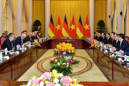 Quang cảnh cuộc hội đàm giữa Chủ tịch nước Võ Văn Thưởng với Tổng thống Cộng hòa Liên bang Đức Frank-Walter Steinmeier. (Ảnh: ĐĂNG KHOA)