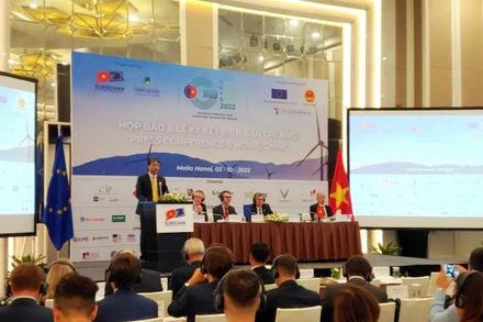 Họp báo công bố sự kiện Diễn đàn và Triển lãm Kinh tế xanh (GEFE) 2022. (Ảnh: TRUNG HƯNG)