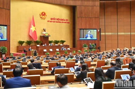 Quang cảnh phiên họp của Quốc hội, chiều 17/2. (Ảnh: DUY LINH)