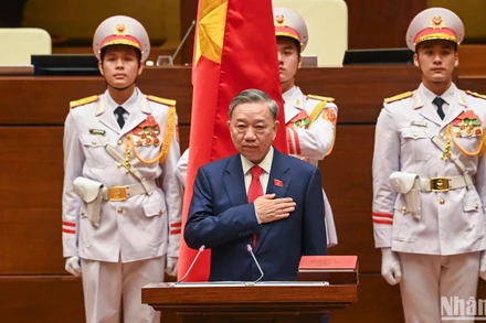 Chủ tịch nước Tô Lâm tuyên thệ nhậm chức. (Ảnh: LINH KHOA)