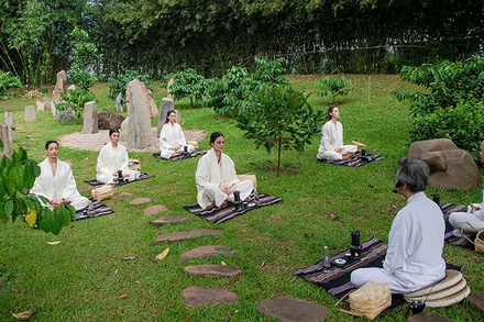 Trải nghiệm thực hành Thiền tại vườn Zen trong Khu đô thị thành phố Cà-phê.