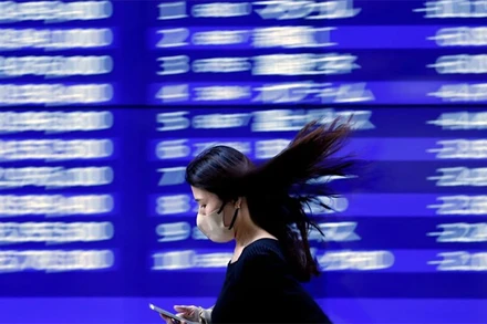 Tại Nhật Bản, chỉ số Nikkei đã tăng lên mức cao nhất kể từ tháng 7/1990. (Ảnh: Reuters)