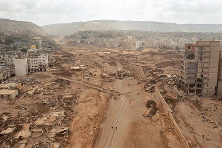 Thành phố Derna, Libya là nơi hứng chịu thiệt hại nặng nề nhất sau trận lũ lụt. (Ảnh: Reuters)