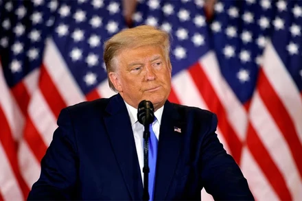 Cựu Tổng thống Mỹ Donald Trump phát biểu tại Nhà trắng, ngày 4/11/2020. (Ảnh: Reuters)