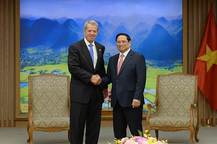 Thủ tướng Phạm Minh Chính tiếp ông Jim Pillen, Thống đốc bang Nebraska (Hoa Kỳ).