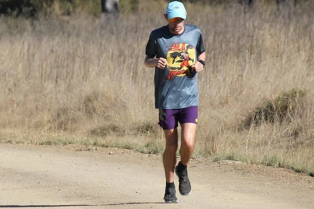 Phil Gore hoàn tất 685km trong hơn 4 ngày. (Nguồn: Running Magazine)