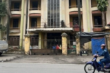 Cơ sở nhà đất công lãng phí tại quận Hà Đông. 