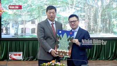 Chủ tịch hãng thông tấn Yonhap thăm, làm việc với Báo Nhân Dân