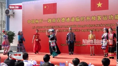 Hà Giang: Thông quan lối mở mốc biên giới 358