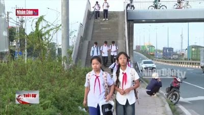 Nhiều cầu vượt bộ hành trên quốc lộ 5 hoạt động kém hiệu quả