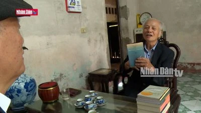 Nhà giáo sáng tác văn học và văn học về nhà giáo