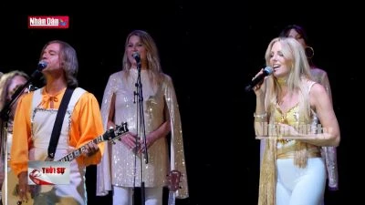 Cầu nối văn hóa Kỷ niệm 55 năm ngoại giao Việt Nam - Thụy Điển