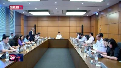 Sớm bình ổn thị trường vàng, bất động sản