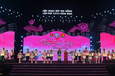 Bế mạc Liên hoan Búp Sen hồng lần thứ 26 năm 2023.