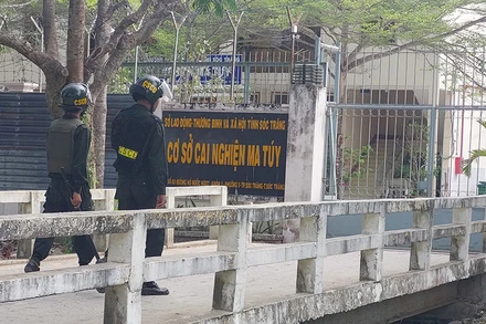 Lực lượng chức năng vẫn đang phong tỏa khu vực Cơ sở cai nghiện ma túy.