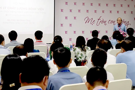 Bác sĩ Trần Đình Công, cán bộ Sở Y Tế tỉnh Sóc Trăng phát biểu tại Hội nghị.