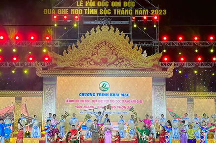 Chương trình khai mạc Lễ hội Óc Om Bóc - Đua nghe Ngo tỉnh Sóc Trăng 2023.
