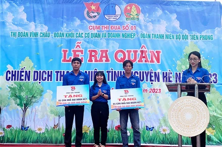 Sóc Trăng ra quân chiến dịch thanh niên tình nguyện vùng biên giới biển