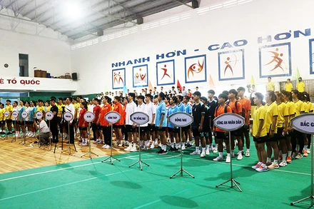 Hơn 200 vận động viên tham gia Giải Cầu mây 2024.