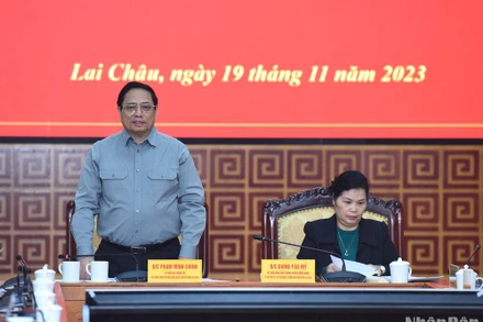 Thủ tướng Phạm Minh Chính chủ trì buổi làm việc với Ban Thường vụ Tỉnh uỷ Lai Châu. (Ảnh: TRẦN HẢI)