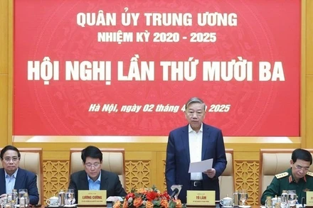 Tổng Bí thư Tô Lâm, Bí thư Quân ủy Trung ương chủ trì Hội nghị Quân ủy Trung ương lần thứ mười ba, nhiệm kỳ 2020-2025. (Ảnh: THỐNG NHẤT/TTXVN)