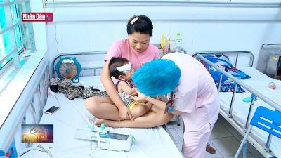 Cảnh báo bệnh tay chân miệng gia tăng