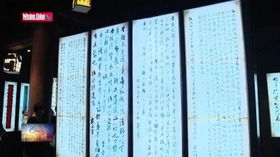 Triển lãm thư pháp ''Nét đan thanh''