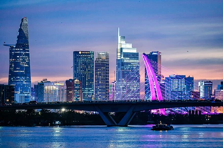 Hòa bình có đẹp không?