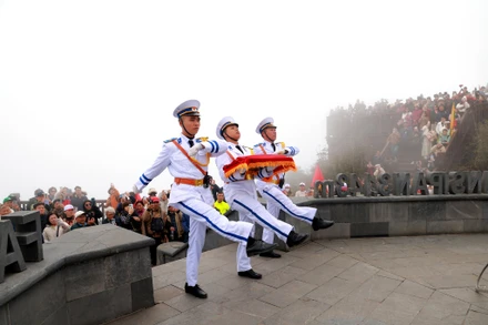 Nghiêm trang trong mọi nghi thức của Lễ chào cờ.