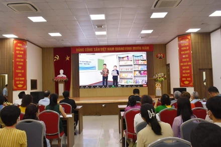 Sôi động các chương trình dạy tiếng Việt cho con em kiều bào ta ở nước ngoài