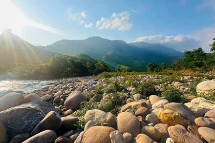 Vẻ đẹp bình yên của Cha Lo.