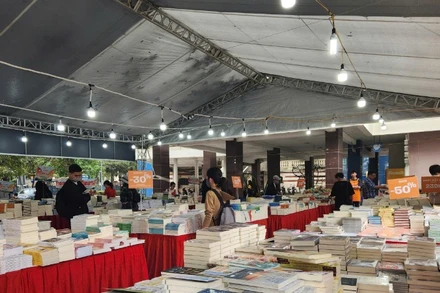 "Hội sách kết nối" diễn ra từ ngày 17 đến 20/4 với nhiều hoạt động hấp dẫn.