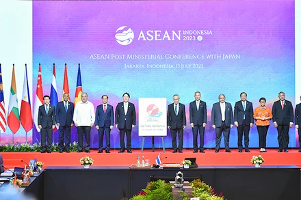 Hội nghị Bộ trưởng Ngoại giao ASEAN-Nhật Bản tại Jakarta, Indonesia. (Ảnh BỘ NGOẠI GIAO)