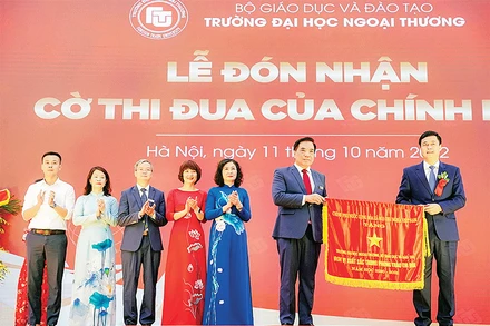 Trường ÐH Ngoại thương: Tiên phong đổi mới sáng tạo trong đào tạo nguồn nhân lực chất lượng cao, gắn với trách nhiệm xã hội và phục vụ cộng đồng 