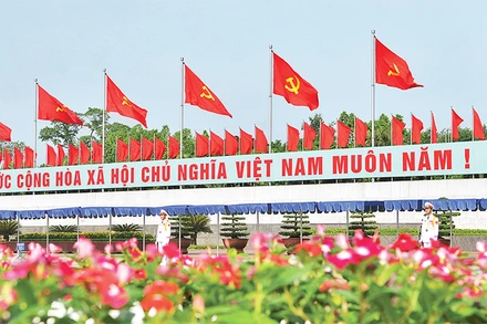 Để công chức dám nghĩ, dám làm, dám chịu trách nhiệm 