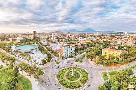 Đổi mới chính sách cán bộ giúp tháo gỡ những nút thắt trong phát triển đô thị góp phần tạo nên sắc diện mới cho tỉnh Vĩnh Phúc.