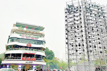 Không gian Quảng trường Đông Kinh-Nghĩa Thục cần được quy hoạch, tổ chức lại.