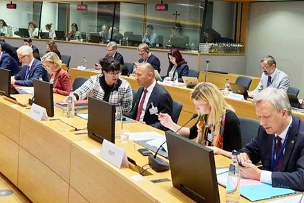 Các quan chức EU thảo luận về giá năng lượng. (Ảnh BTA)