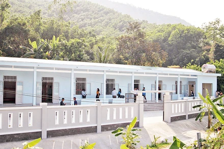 Nhà lưu trú mới khang trang giúp các giáo viên yên tâm công tác hơn.