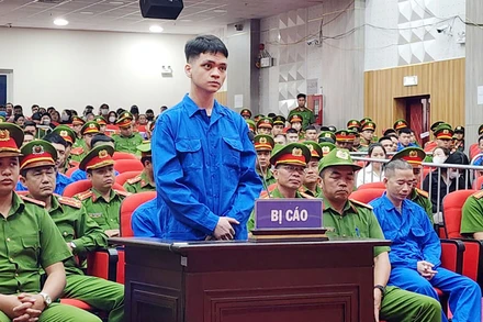 Bị cáo Đoàn Thiên Long. 