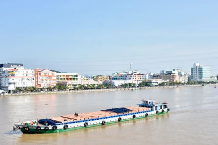 Một góc thành phố Hà Tiên. 