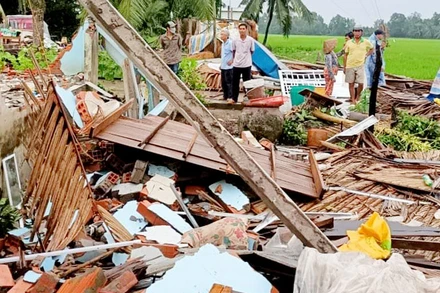 Ảnh hưởng bão số 2 gây nhiều thiệt hại ở Kiên Giang.