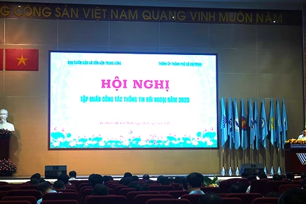 Quang cảnh hội nghị.