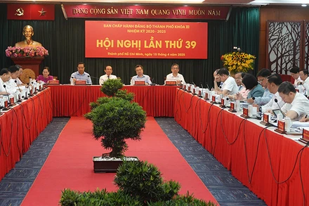Quang cảnh hội nghị. (Ảnh M.H)